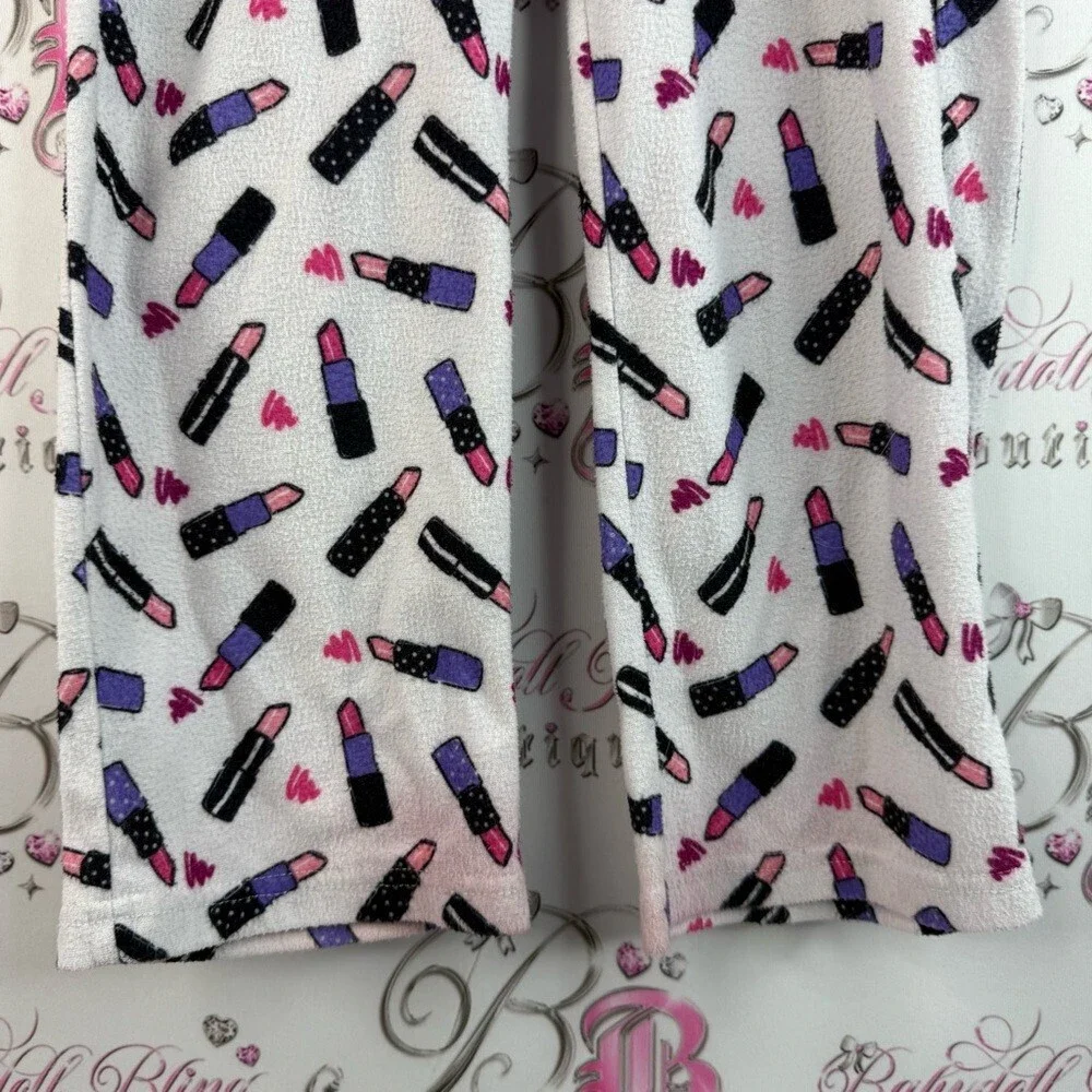 Nicole Miller pants makeup White Pajama Pants with Pink & Purple Lipstick Print